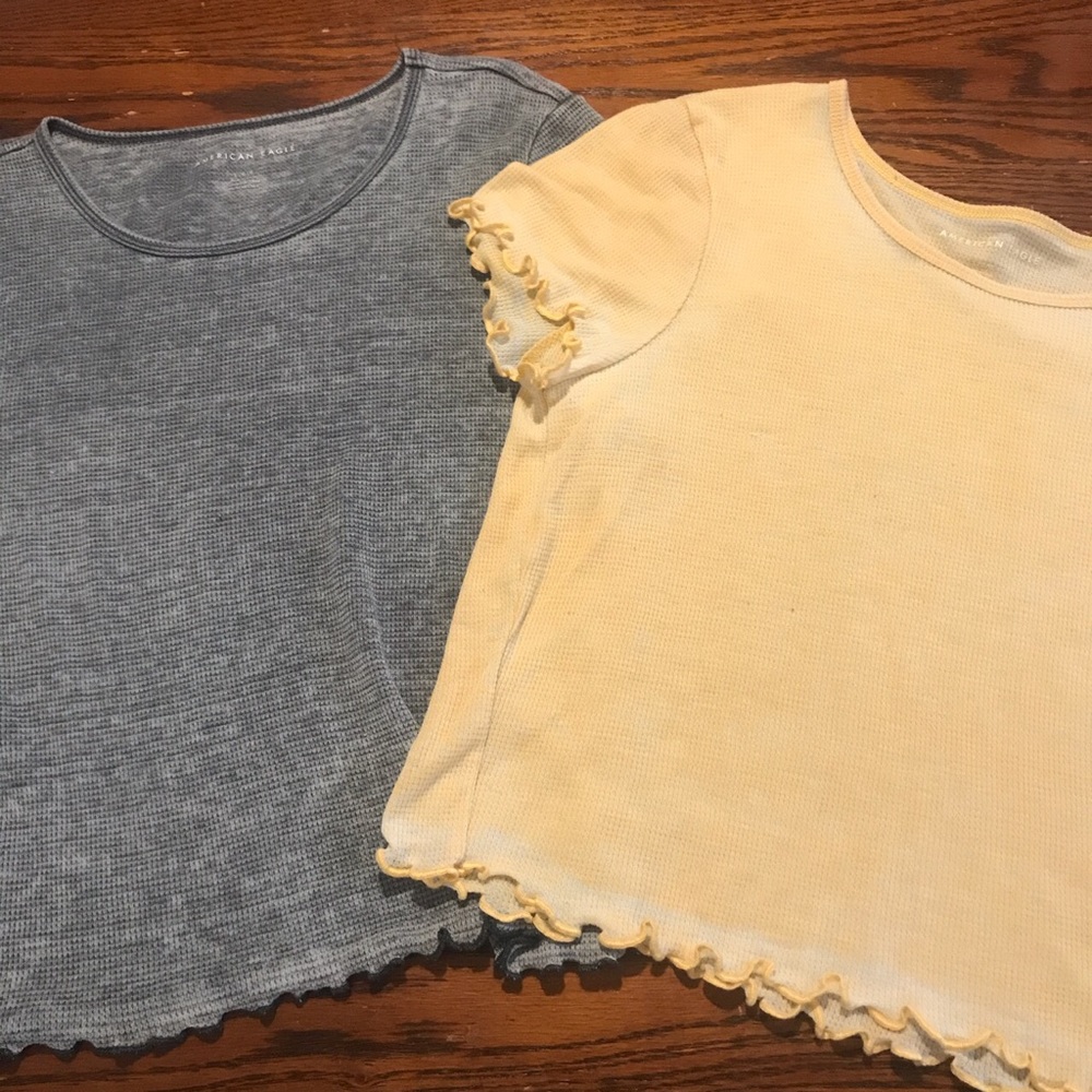 *bundle of two American Eagle shirts*